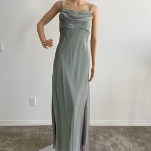 BETSY & ADAM formal green iridescent maxi gown size 8